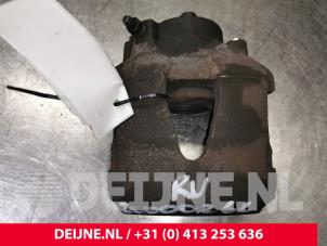Volkswagen Polo Remklauw (Tang) rechts-voor O135697 foto 3