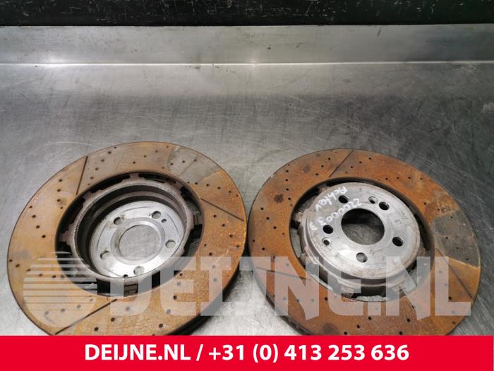 Mercedes GLE Bremsscheibe + Bremsklotz hinten O135701