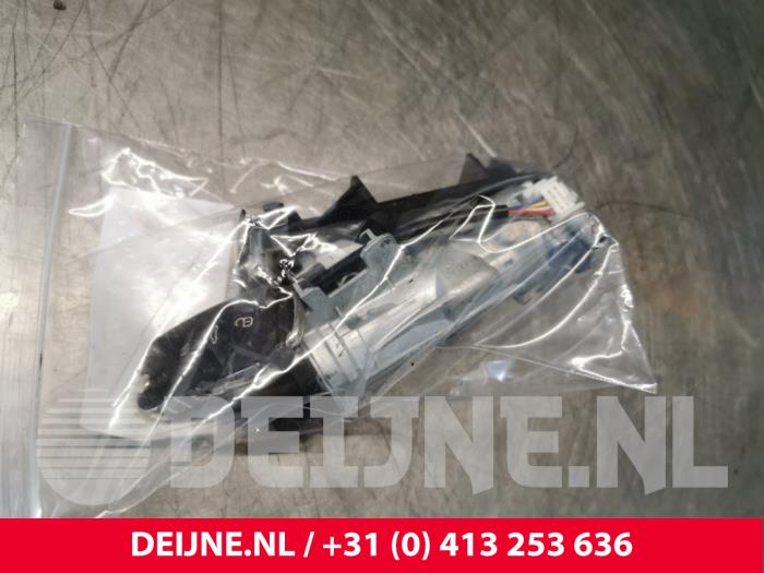 Volkswagen Caddy Zündschloss+Schlüssel O135762