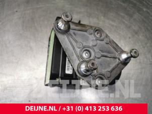Mercedes Sprinter ABS pump O135852 photo 2