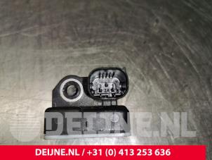 Mercedes GLE Airbag-Sensor O135919 foto 3