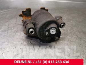 Volkswagen Polo Bremszange links vorne O135963 foto 2