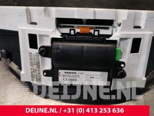 Volvo S40 Odometer KM O136055 photo 3