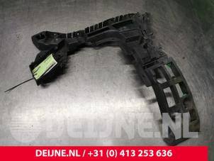 Volvo XC90 Rear bumper bracket, right O136461 photo 3