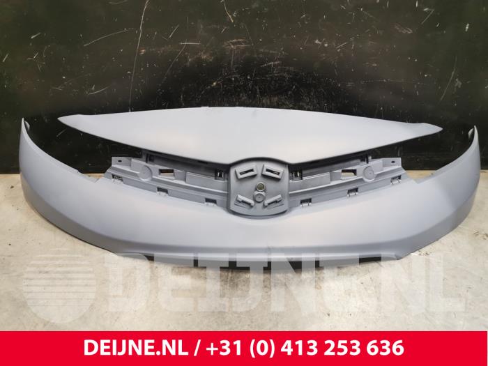 Toyota Pro-Ace Front bumper O9990001555