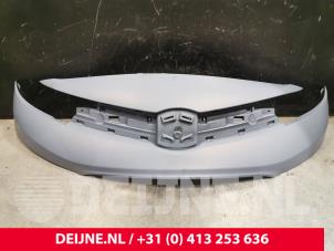 Nieuwe Voorbumper Toyota Pro-Ace Prijs € 568,70 Inclusief btw aangeboden door van Deijne Onderdelen Uden B.V.