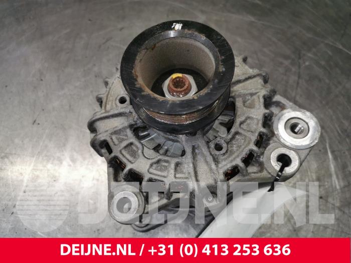 Gebruikte Dynamo Volvo XC90 II 2.0 D5 16V AWD Prijs € 50,00 Margeregeling aangeboden door van Deijne Onderdelen Uden B.V.