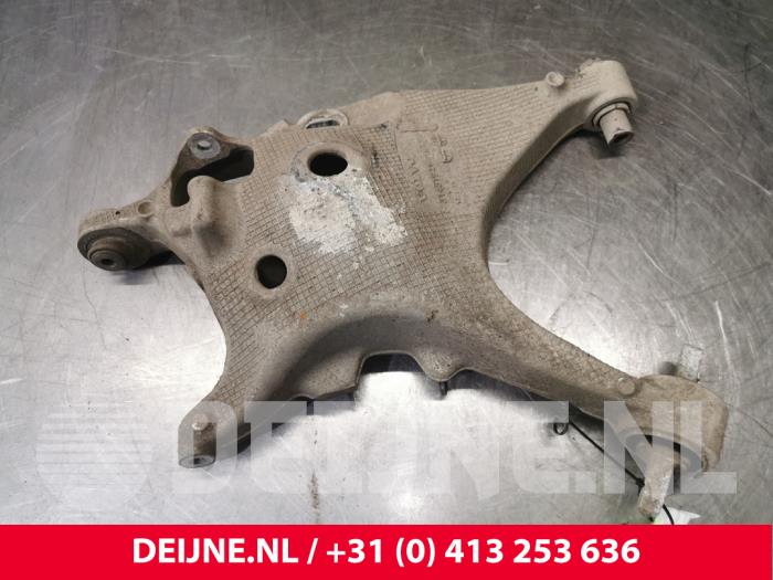 Volvo XC90 Federteller links hinten O136491