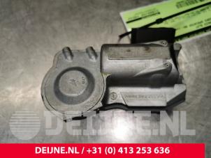 Mercedes Sprinter Steering box lock O136509 photo 3