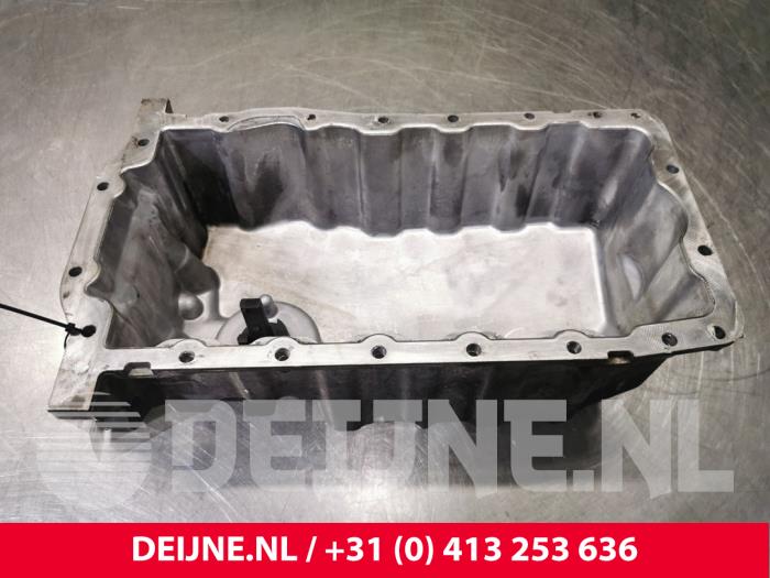 Gebruikte Carterpan Volkswagen Transporter T5 1.9 TDi Prijs € 108,90 Inclusief btw aangeboden door van Deijne Onderdelen Uden B.V.