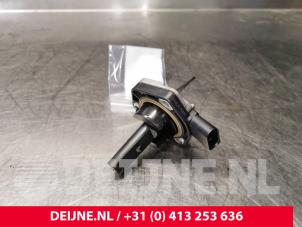 Volkswagen Transporter Ölstandsensor O136568 foto 2