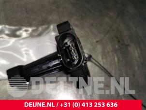Volvo S60 Ölstandsensor O136575 foto 3