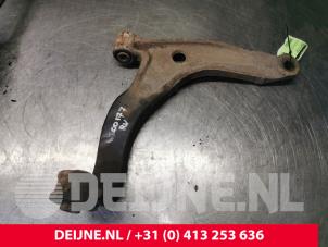 Volkswagen Transporter Draagarm onder rechts-voor O136624 foto 3