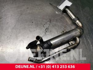 Gebruikte EGR koeler Volkswagen Passat Variant (3C5) 2.0 TDI 140 Prijs € 100,00 Margeregeling aangeboden door van Deijne Onderdelen Uden B.V.