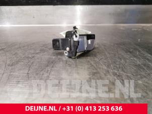 Volvo V40 Airflow meter O136715 photo 2