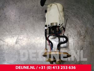Mercedes Sprinter Kraftstoffpumpe Elektrisch O136814 foto 2