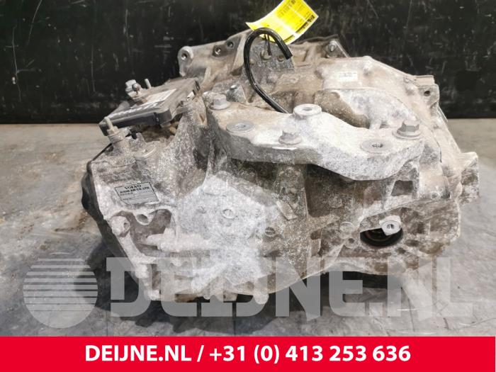Volvo V40 Automaatbak O136851