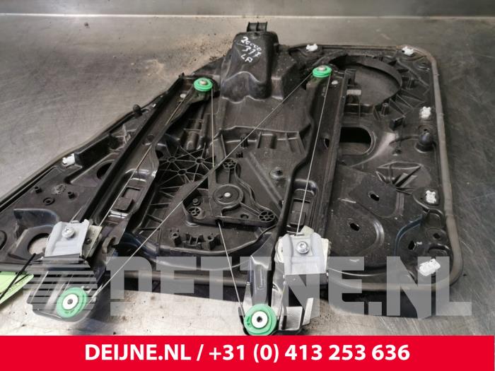 Porsche Cayenne Fenstermechanik 4-türig links hinten O137173
