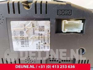 Mercedes Sprinter Kilometerteller KM O137208 foto 3