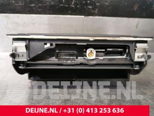 Audi A1 Display Multi Media regelunit O137266 foto 3