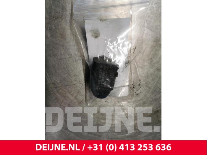 Mercedes C-Klasse PDC-Sensor O137321