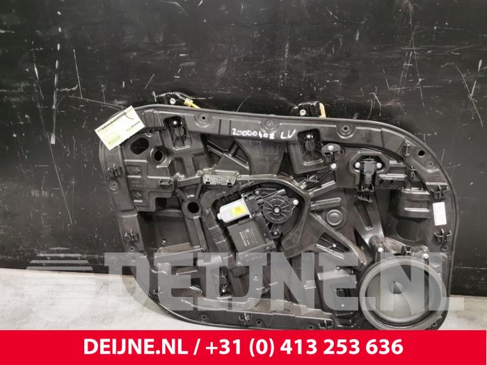 Volvo XC90 Fenstermechanik 4-türig links vorne O137326