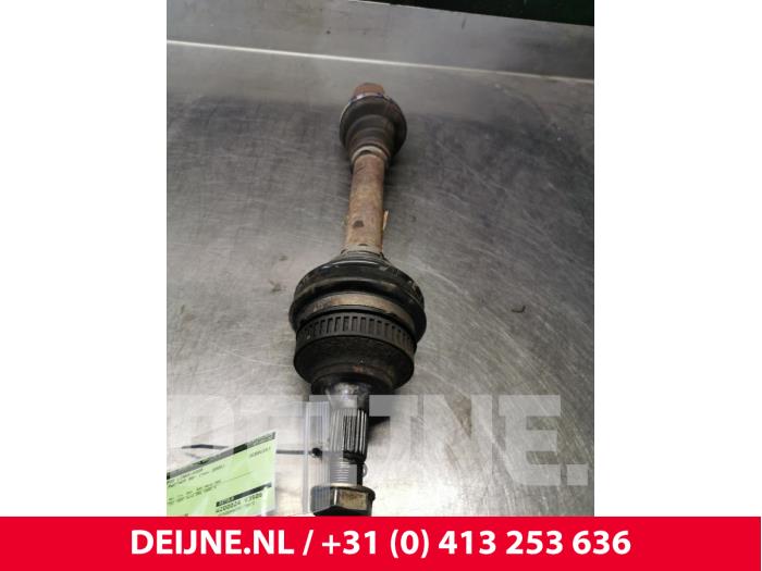 Peugeot Partner Aandrijfas links-voor O137424