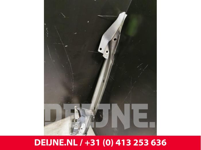 Porsche Cayenne Bildschirmträger vorne rechts O137487