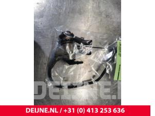 Gebruikte Injector adblue Volkswagen Transporter Prijs € 60,50 Inclusief btw aangeboden door van Deijne Onderdelen Uden B.V.