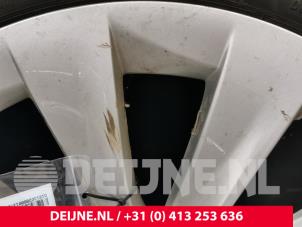 Tesla Model X Wheel O137913 photo 3