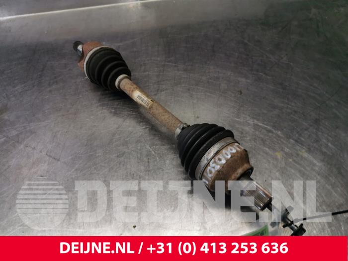 Volvo S40 Aandrijfas links-voor O137941