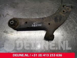 Hyundai H300 Draagarm onder links-voor O137950 foto 2
