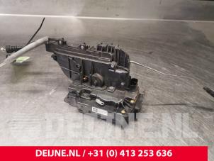 Mercedes Vito Door lock mechanism 2-door, left O137993 photo 2