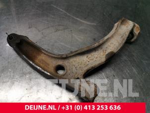 Volkswagen Transporter Querlenker unten links vorne O138010 foto 2
