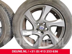 Volvo V40 Velgen set O138109 foto 3