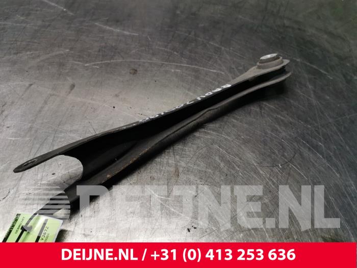 BMW 1-Serie Querlenker unten rechts hinten O138141