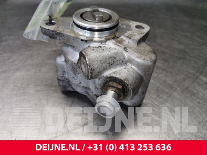 Gebruikte Servopomp Fiat Ducato (250) 3.0 D 160 Multijet Power Prijs € 60,50 Inclusief btw aangeboden door van Deijne Onderdelen Uden B.V.