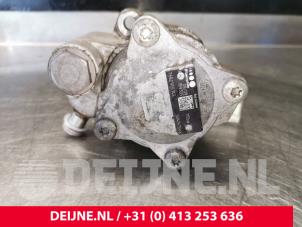Fiat Ducato Power steering pump O138148 photo 4
