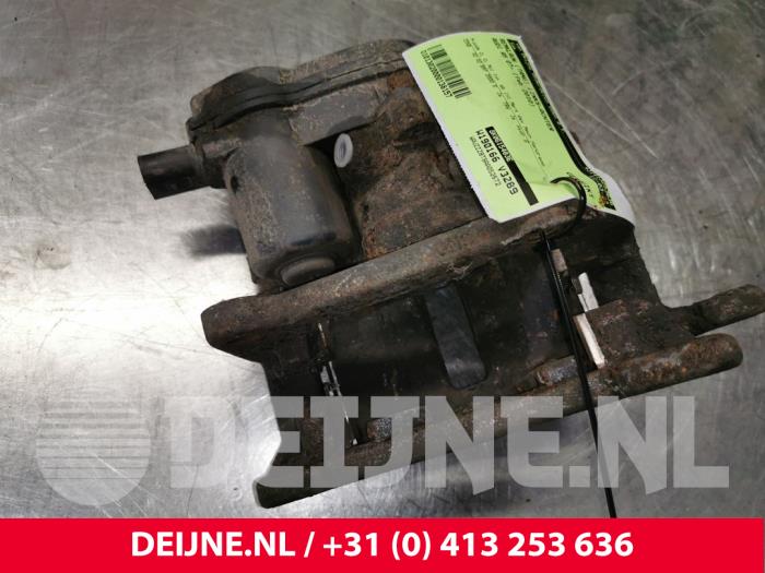 Audi A5 Remklauw (Tang) links-achter O138157