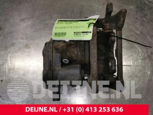 Audi A5 Bremszange links hinten O138157 foto 2