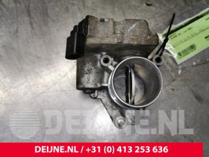 Opel Movano Gasklephuis O138199 foto 3