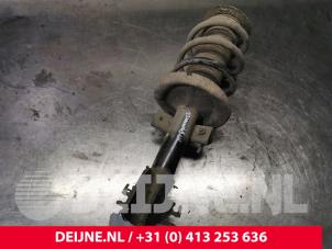 Renault Master Stoßdämpferstrebe links vorne O138220 foto 2