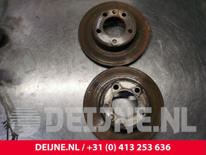 Renault Master Remschijf voor O138224