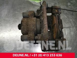BMW 1-Serie Rear brake calliper, right O138233 photo 3