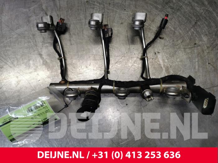 Opel Corsa Einspritzdüse (Einspritzer) O138297