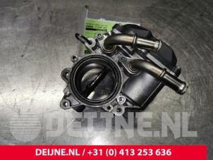 Volkswagen Golf Gasklephuis O138306 foto 3