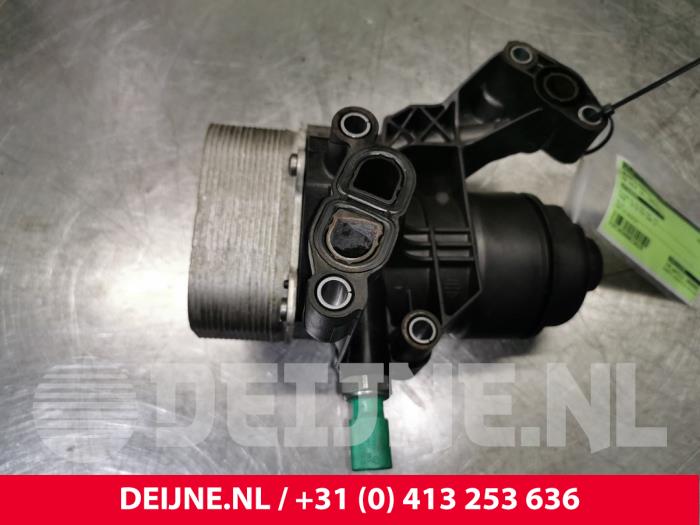 Volkswagen Golf Oil filter housing O138325