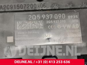 Volkswagen Transporter Body control computer O138510 photo 3