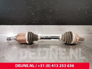 Gebruikte Cardanas links-voor (VWA) Volvo V40 (MV) 2.0 T2 16V Prijs € 70,00 Margeregeling aangeboden door van Deijne Onderdelen Uden B.V.