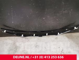 BMW X3 Bonnet spoiler O138740 photo 2
